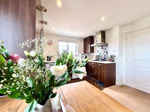 Dining Kitchen- click for photo gallery